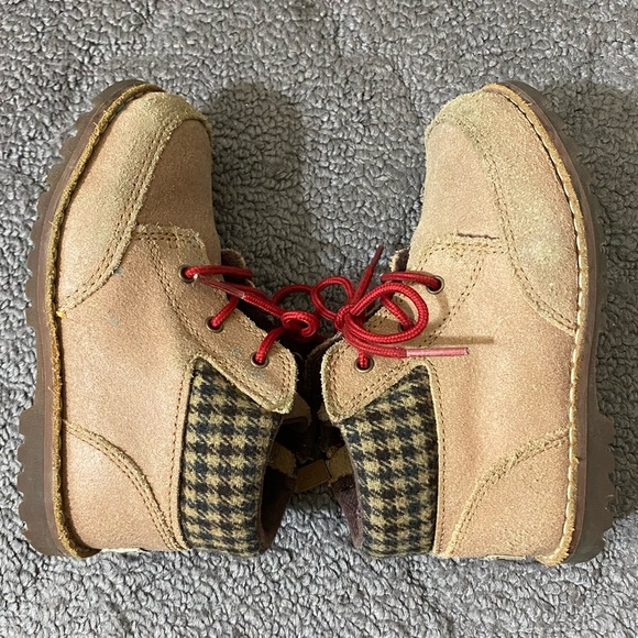 UGG toddler boots - Picture 5 of 6
